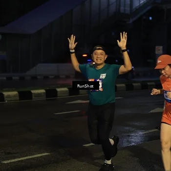 Runner Photo 7891418