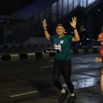 Runner Photo 7891419