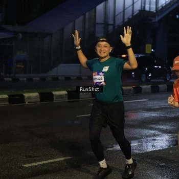 Runner Photo 7891421