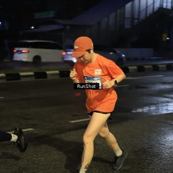 Runner Photo 7891433