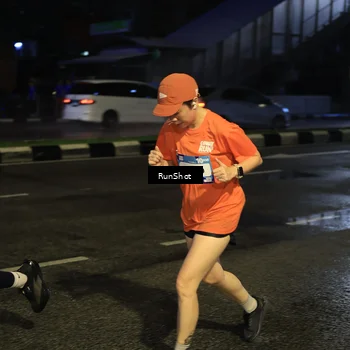 Runner Photo 7891434