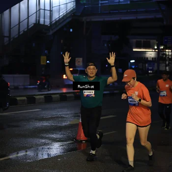 Runner Photo 7891442