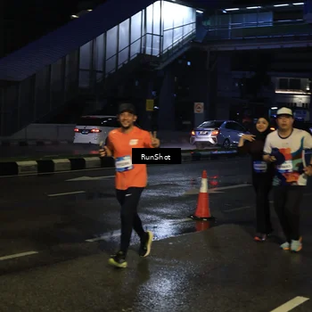 Runner Photo 7891448