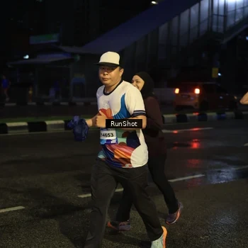 Runner Photo 7891477