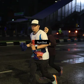 Runner Photo 7891479