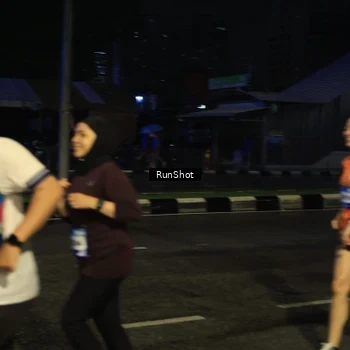 Runner Photo 7891497