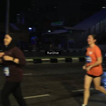 Runner Photo 7891505