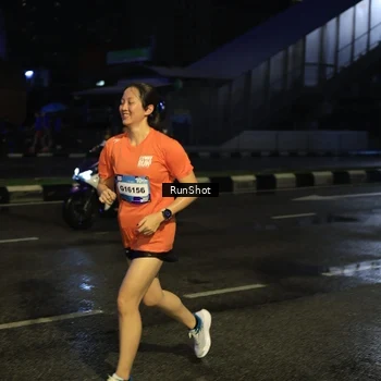Runner Photo 7891506