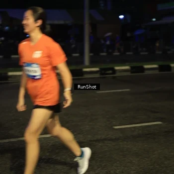 Runner Photo 7891531