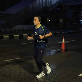 Runner Photo 7891541