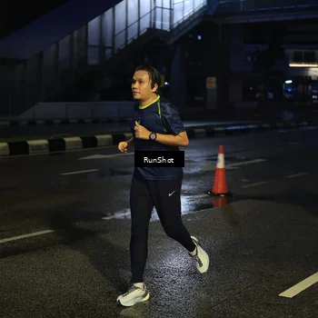 Runner Photo 7891545