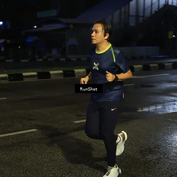 Runner Photo 7891549