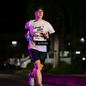 Runner Photo 7891579