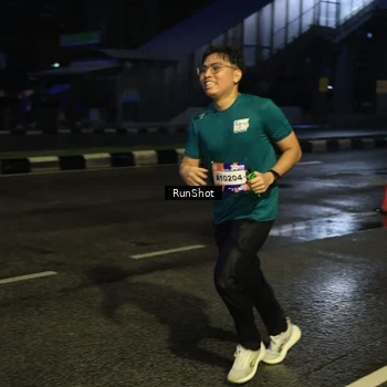Runner Photo 7891589