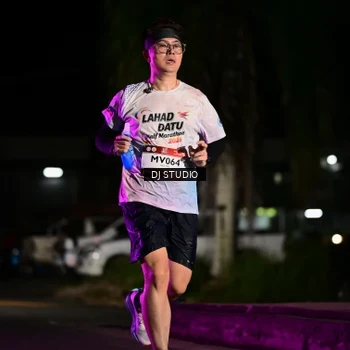 Runner Photo 7891590