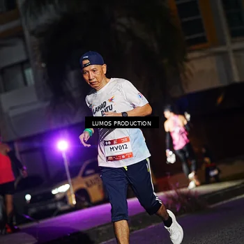 Runner Photo 7891592