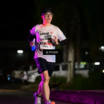 Runner Photo 7891602