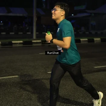 Runner Photo 7891603