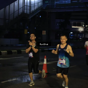 Runner Photo 7891614