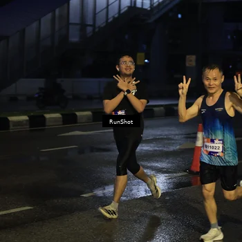 Runner Photo 7891615