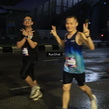 Runner Photo 7891631