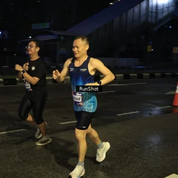 Runner Photo 7891633