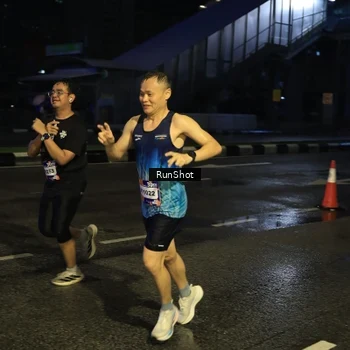 Runner Photo 7891634