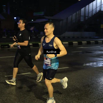 Runner Photo 7891638