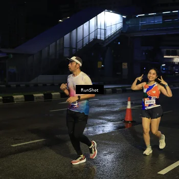 Runner Photo 7891656
