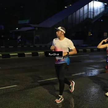 Runner Photo 7891660