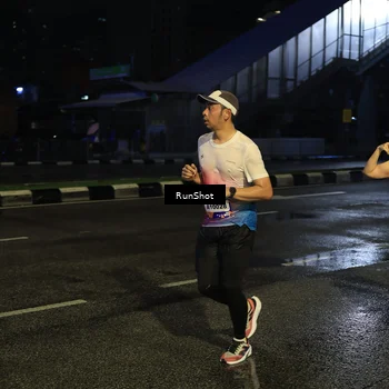 Runner Photo 7891665