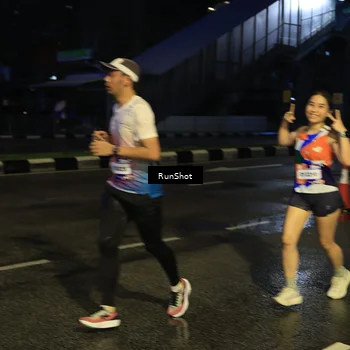 Runner Photo 7891673