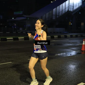 Runner Photo 7891681