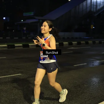 Runner Photo 7891685