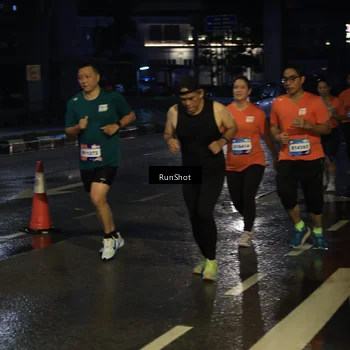 Runner Photo 7891700