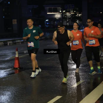 Runner Photo 7891703