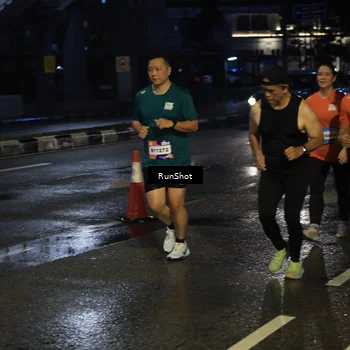 Runner Photo 7891707