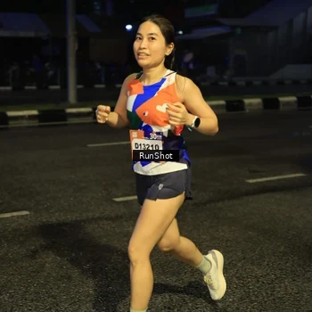 Runner Photo 7891709