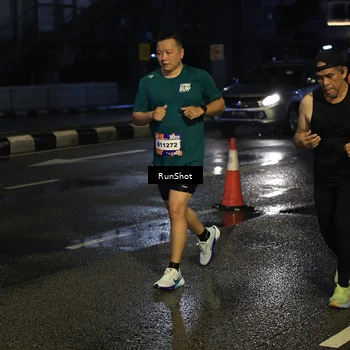 Runner Photo 7891719