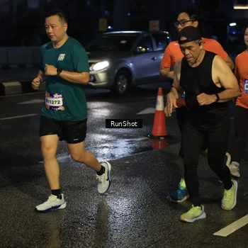 Runner Photo 7891722