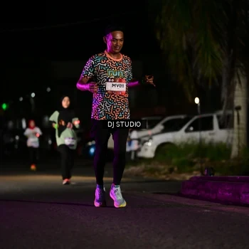 Runner Photo 7891738