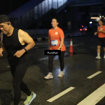 Runner Photo 7891754