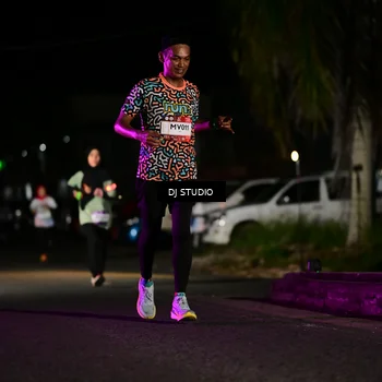 Runner Photo 7891758