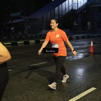 Runner Photo 7891765