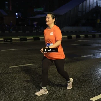 Runner Photo 7891798