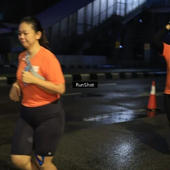 Runner Photo 7891802