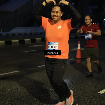 Runner Photo 7891809
