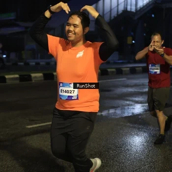 Runner Photo 7891811