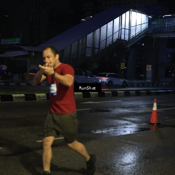 Runner Photo 7891830