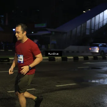 Runner Photo 7891841